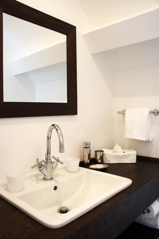Guest House La Maison Chantecler Uccle Pokoj fotografie