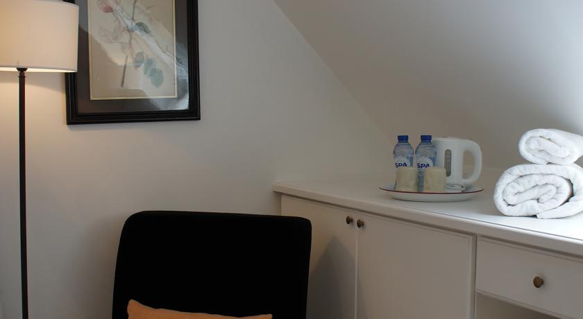 Guest House La Maison Chantecler Uccle Pokoj fotografie